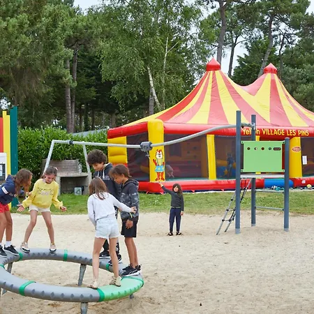 Mobil Xxl 4 - Les Pins Campingplatz *